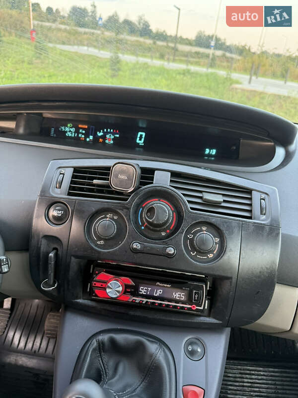 Минивэн Renault Scenic 2003 в Львове