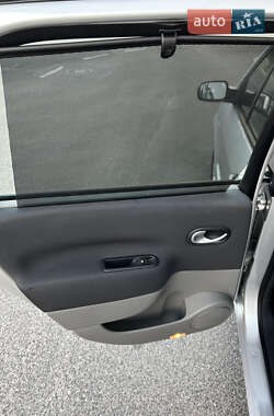 Минивэн Renault Scenic 2008 в 