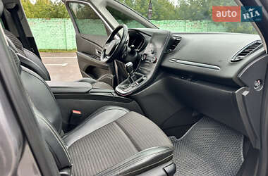 Минивэн Renault Scenic 2017 в 