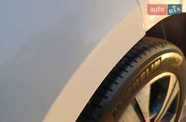 Минивэн Renault Scenic 2011 в 