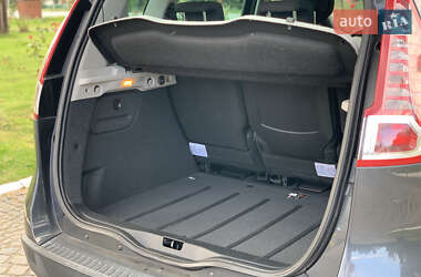 Минивэн Renault Scenic 2010 в 