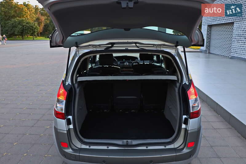 Минивэн Renault Scenic 2005 в Кременчуге фото 22 Минивэн Renault Scenic 2005 в Кременчуге