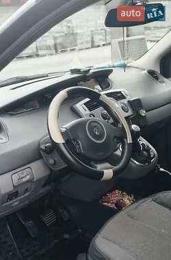 Минивэн Renault Scenic 2008 в 