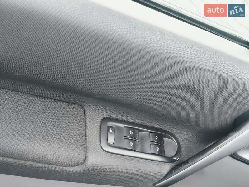 Минивэн Renault Scenic 2008 в Ровно фото 10 Минивэн Renault Scenic 2008 в Ровно