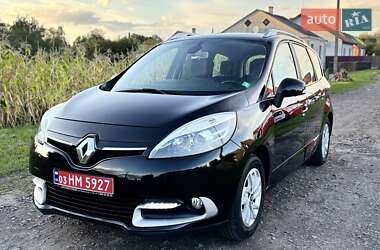Минивэн Renault Scenic 2014 в 