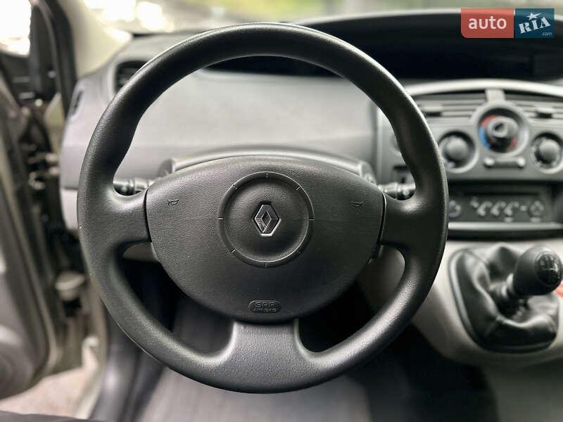 Минивэн Renault Scenic 2007 в Виннице