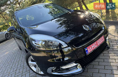Минивэн Renault Scenic 2013 в 