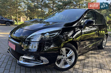 Минивэн Renault Scenic 2013 в 