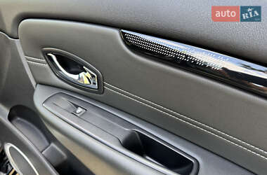 Минивэн Renault Scenic 2013 в 
