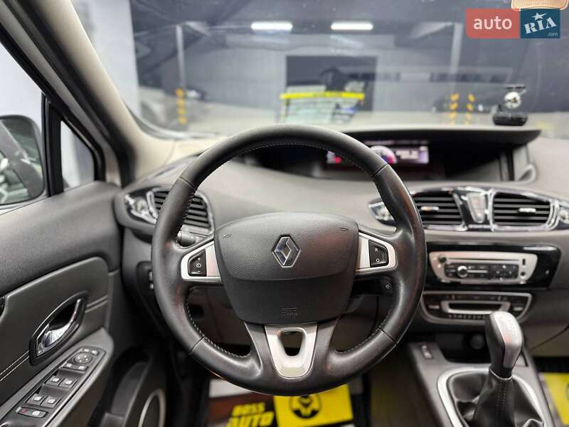 Минивэн Renault Scenic 2012 в Черновцах