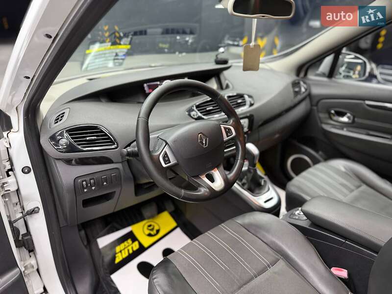 Минивэн Renault Scenic 2012 в Черновцах