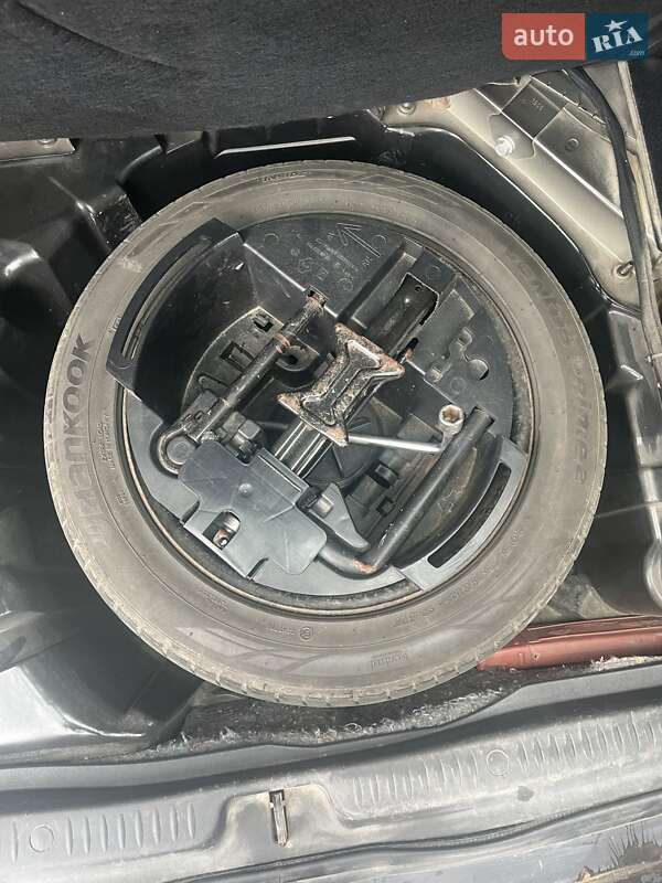 Минивэн Renault Scenic 2008 в Хырове фото 36 Минивэн Renault Scenic 2008 в Хырове