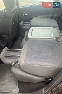 Минивэн Renault Scenic 2008 в 