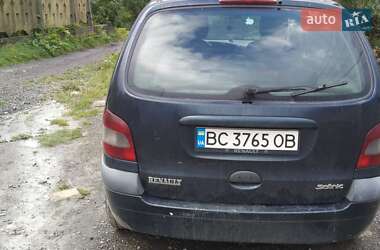 Минивэн Renault Scenic 2001 в Сколе