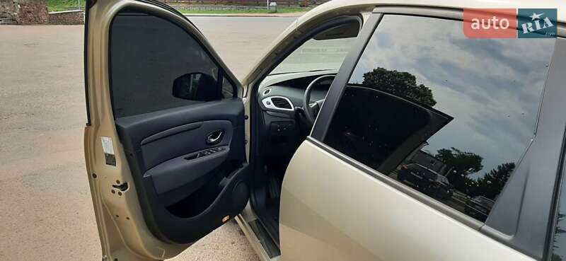 Минивэн Renault Scenic 2011 в Овруче