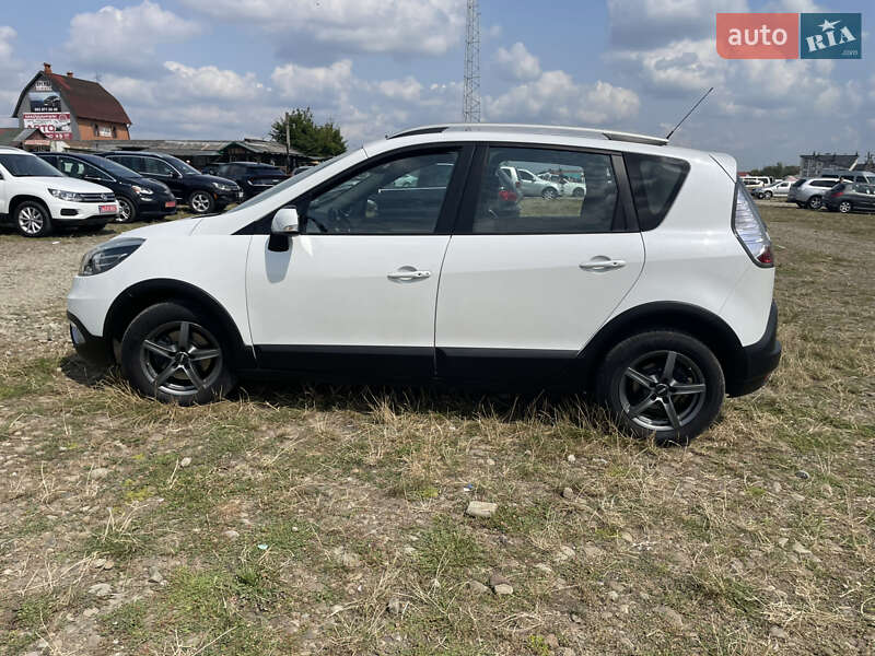 Минивэн Renault Scenic 2013 в Калуше