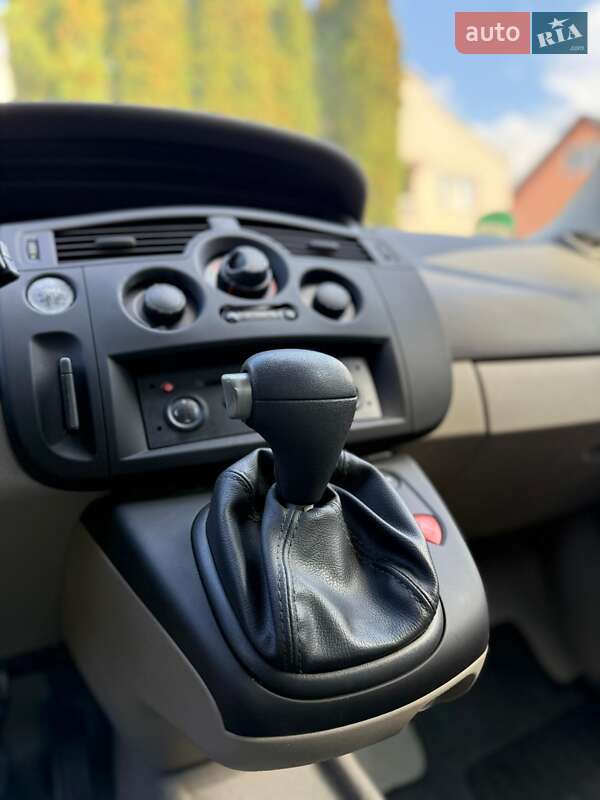 Мінівен Renault Scenic 2005 в Львові