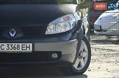 Минивэн Renault Scenic 2006 в 