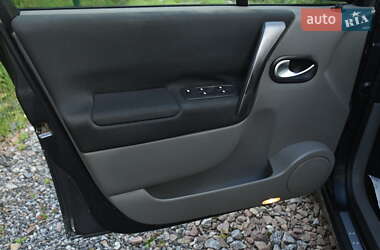 Минивэн Renault Scenic 2006 в 