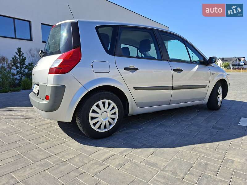 Минивэн Renault Scenic 2007 в Луцке