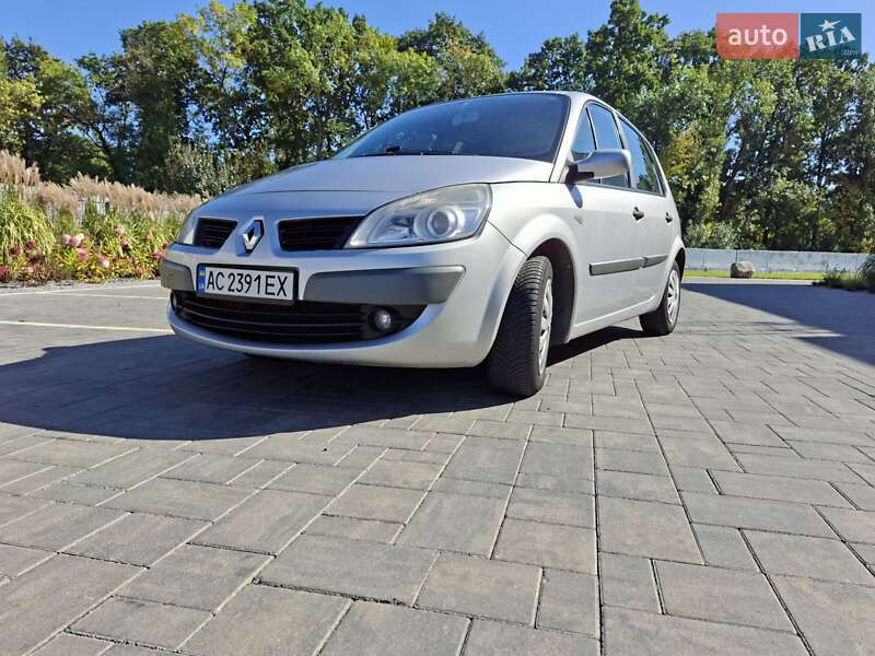 Минивэн Renault Scenic 2007 в Луцке