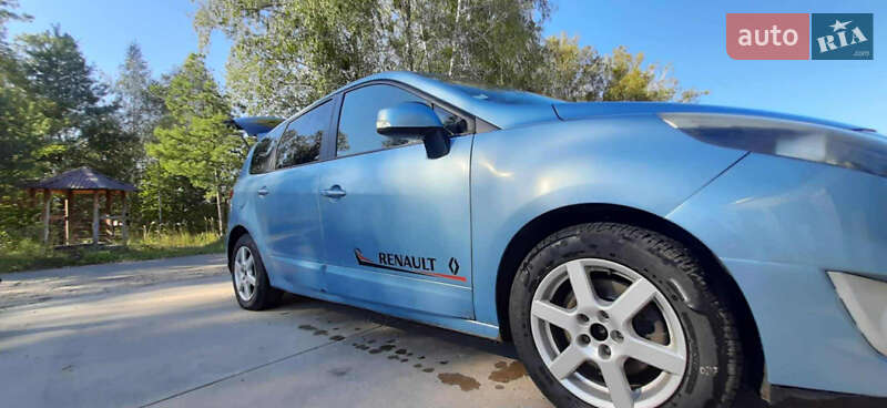 Минивэн Renault Scenic 2011 в Славуте фото 13 Минивэн Renault Scenic 2011 в Славуте