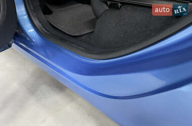 Минивэн Renault Scenic 2013 в 
