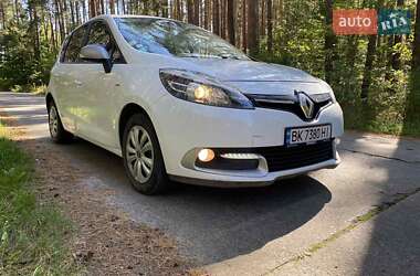 Минивэн Renault Scenic 2014 в 
