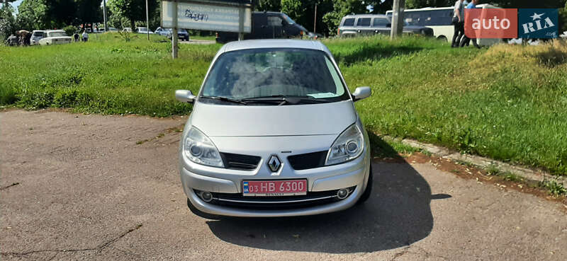 Минивэн Renault Scenic 2007 в Чернигове