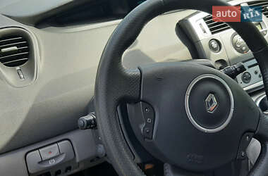 Минивэн Renault Scenic 2007 в 