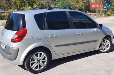 Минивэн Renault Scenic 2006 в 