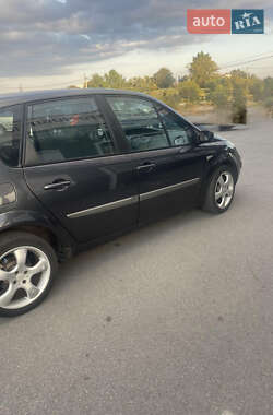 Минивэн Renault Scenic 2007 в 