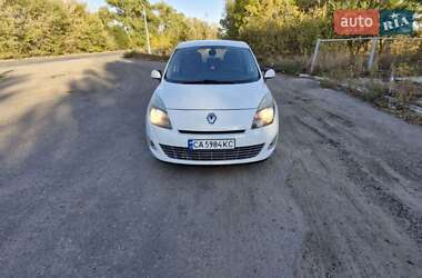 Минивэн Renault Scenic 2010 в Черкассах