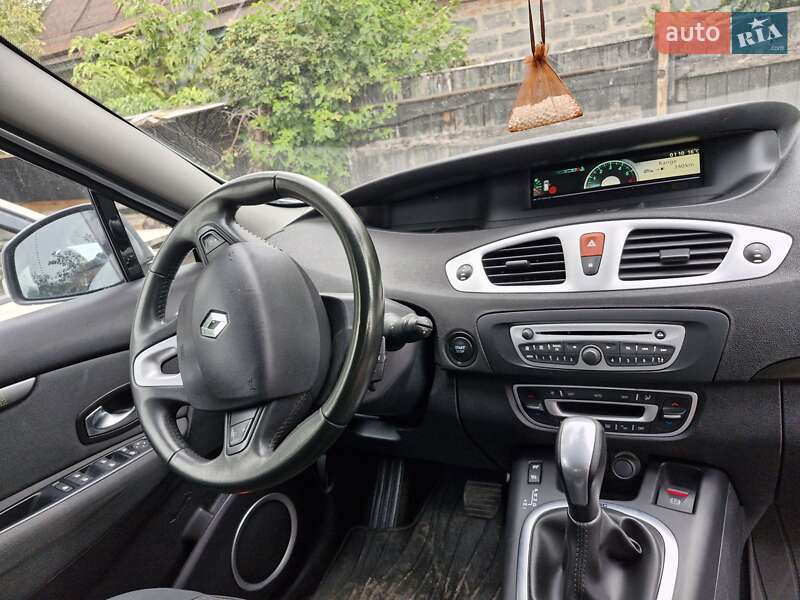 Минивэн Renault Scenic 2010 в Черкассах фото 10 Минивэн Renault Scenic 2010 в Черкассах