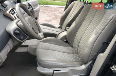 Минивэн Renault Scenic 2005 в 
