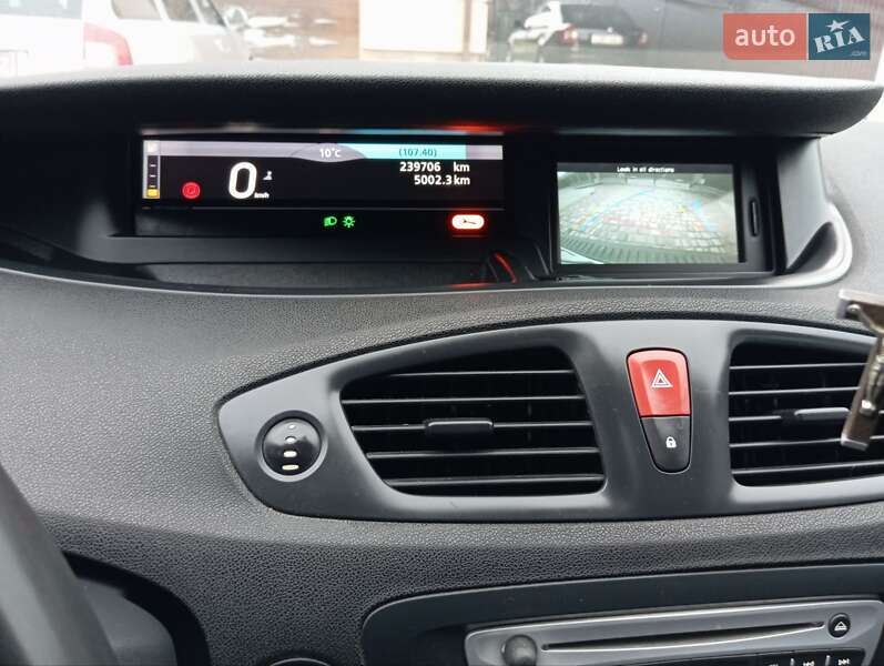 Минивэн Renault Scenic 2011 в Калуше