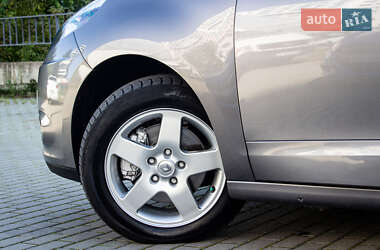 Минивэн Renault Scenic 2010 в 