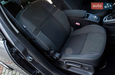 Минивэн Renault Scenic 2010 в 