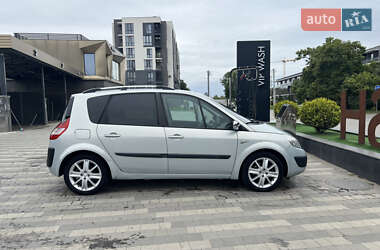 Минивэн Renault Scenic 2004 в 
