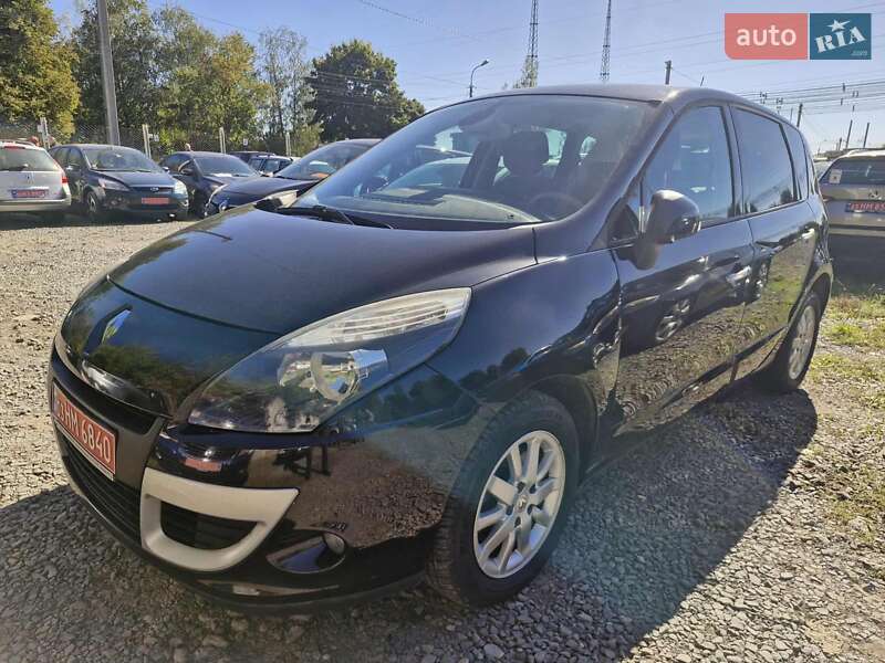 Минивэн Renault Scenic 2010 в Луцке