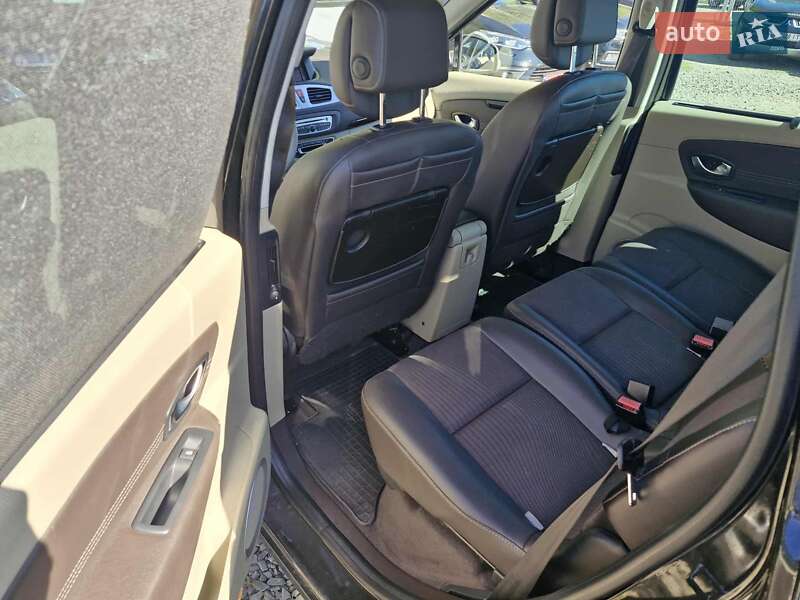 Минивэн Renault Scenic 2010 в Луцке