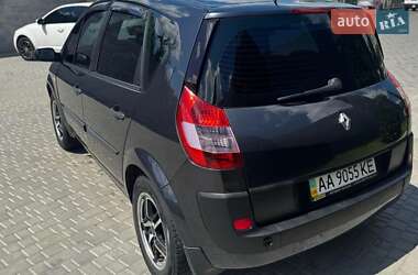 Минивэн Renault Scenic 2004 в 