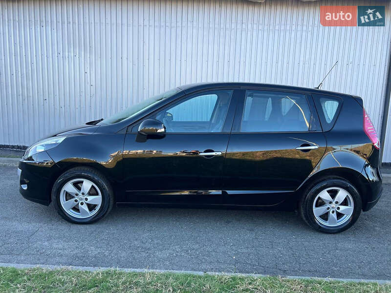 Минивэн Renault Scenic 2011 в Киеве фото 15 Минивэн Renault Scenic 2011 в Киеве
