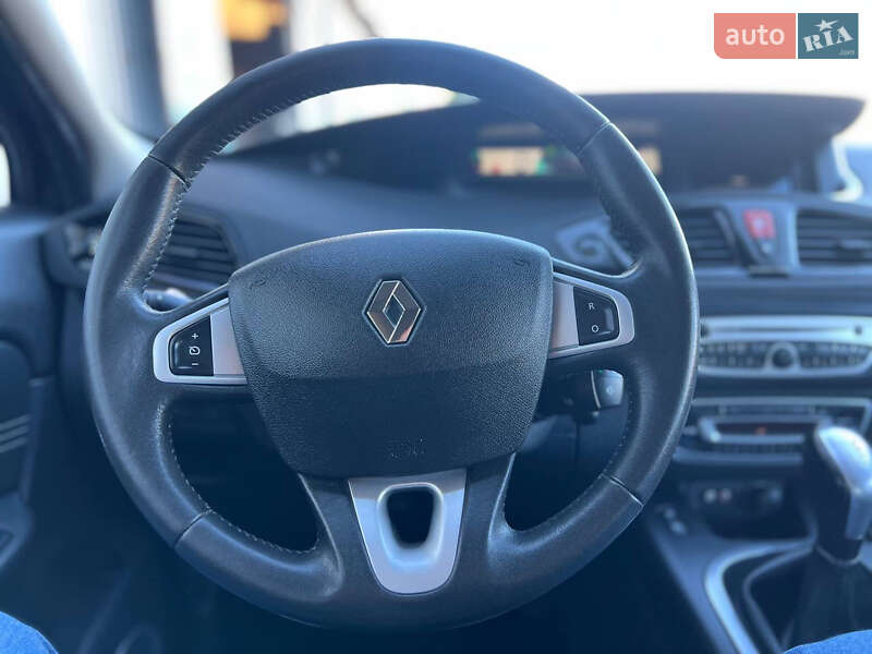 Минивэн Renault Scenic 2011 в Киеве фото 36 Минивэн Renault Scenic 2011 в Киеве