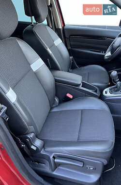 Минивэн Renault Scenic 2011 в 