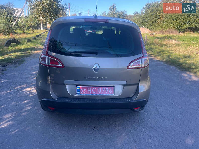 Минивэн Renault Scenic 2011 в Луцке