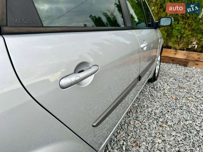 Минивэн Renault Scenic 2005 в Полтаве
