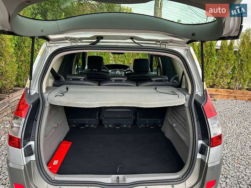 Минивэн Renault Scenic 2005 в Полтаве