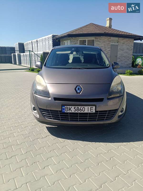 Минивэн Renault Scenic 2009 в Рокитном
