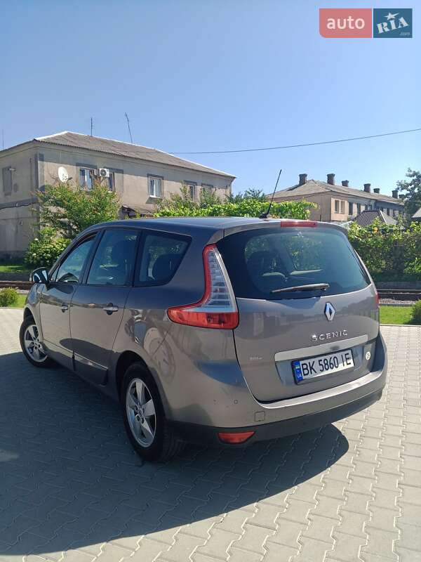 Минивэн Renault Scenic 2009 в Рокитном